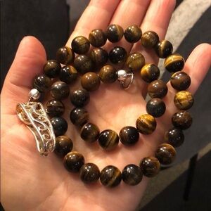 Hand made Tiger Eye beads necklace with Silver plated art deco snap closure